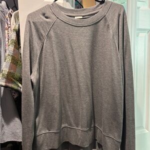 a new day Women's Gray Long-Sleeve Crewneck Sweatshirt